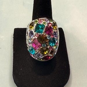 Beautiful Multi-Colored Gemstone Statement Ring Fine Costume Jewelry Sz6 Y2K 00s 90s