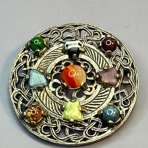 Vintage Celtic Scottish silver tone brooch various coloured stones larger size