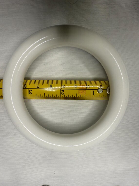 Vintage Lucite White Stackable Bangle Medium 3” S… - image 3