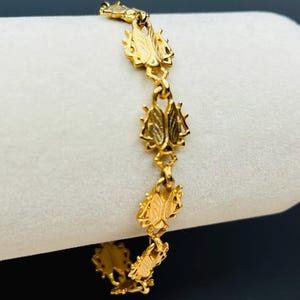 Egyptian Revival Scarab Beetle Link Bracelet Gold Tone 8” Adjustable