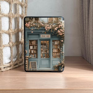 retro green Kindle case with a vintage bookstore theme, compatible with Paperwhite 11th 6.8, Kindle Oasis, Kindle Colorsoft, and Kobo Clara. Features custom name option, hand strap, and auto wake/sleep function for convenience and style.
