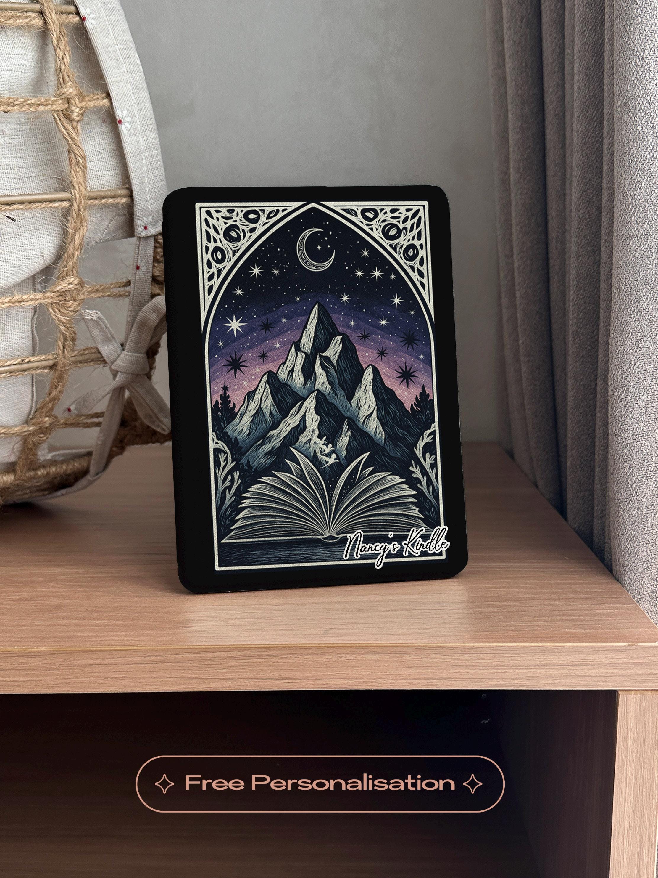 To The Stars Who Listen Kindle Case – ACOTAR Bookish Cover for Kindle & Kobo | ColorSoft with Strap, Book Lover Gift, SJM Night Court