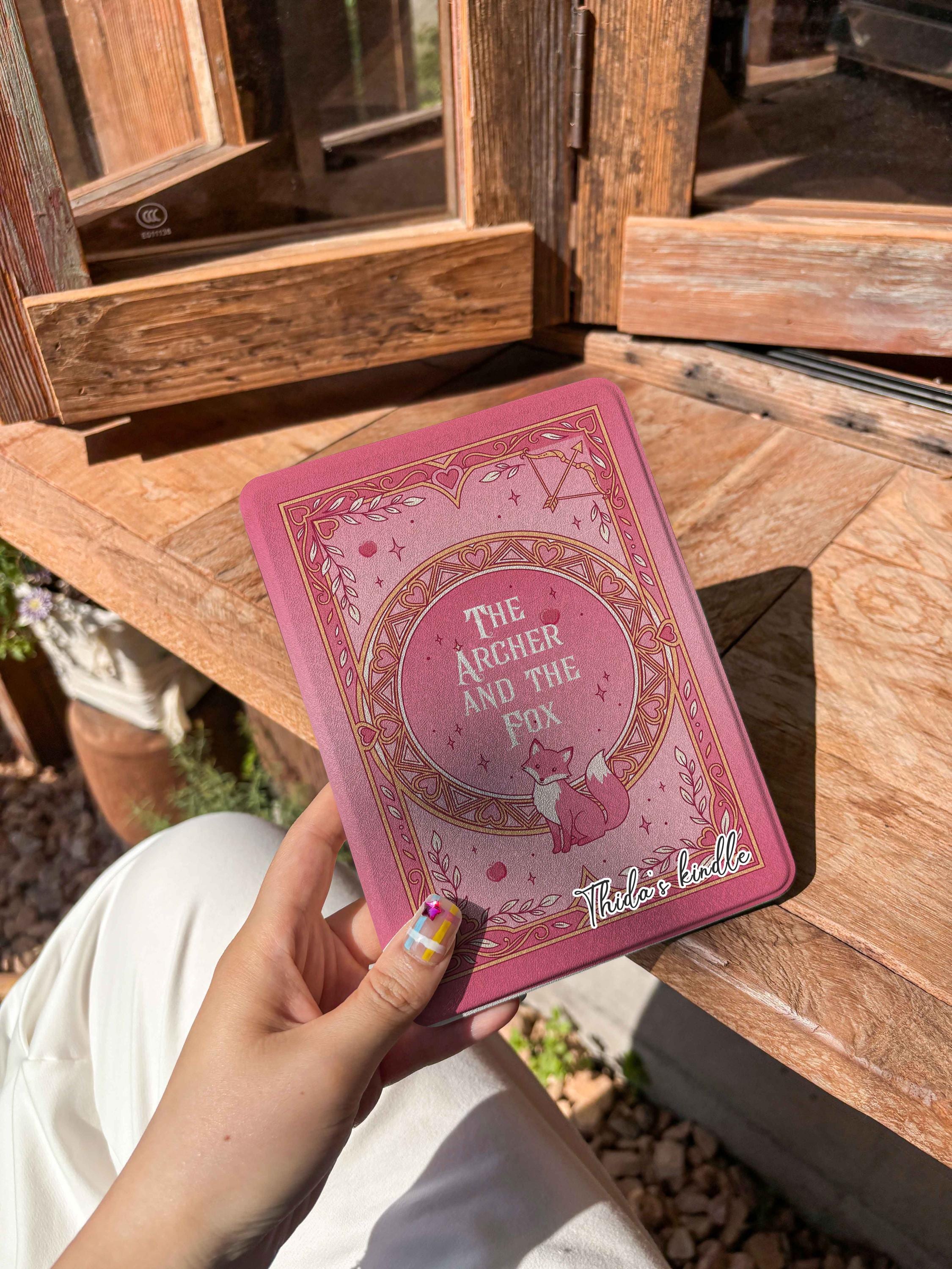 Once upon a broken heart - Book Lover Gift for Kindle case with Strap, Kindle Paperwhite 12th 7" Case Kobo Case, Auto Wake Kindle 2024 Cover