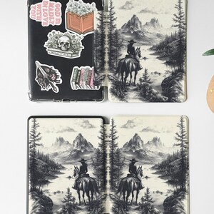 Long Live Cowgirl Kindle case, compatible with Paperwhite 11th Gen (6.8”), Kindle Oasis 11th Gen, and Kindle Colorsoft 7. Features a vintage-inspired design, auto wake/sleep function, and durable protection. Perfect as a unique gift for book lovers