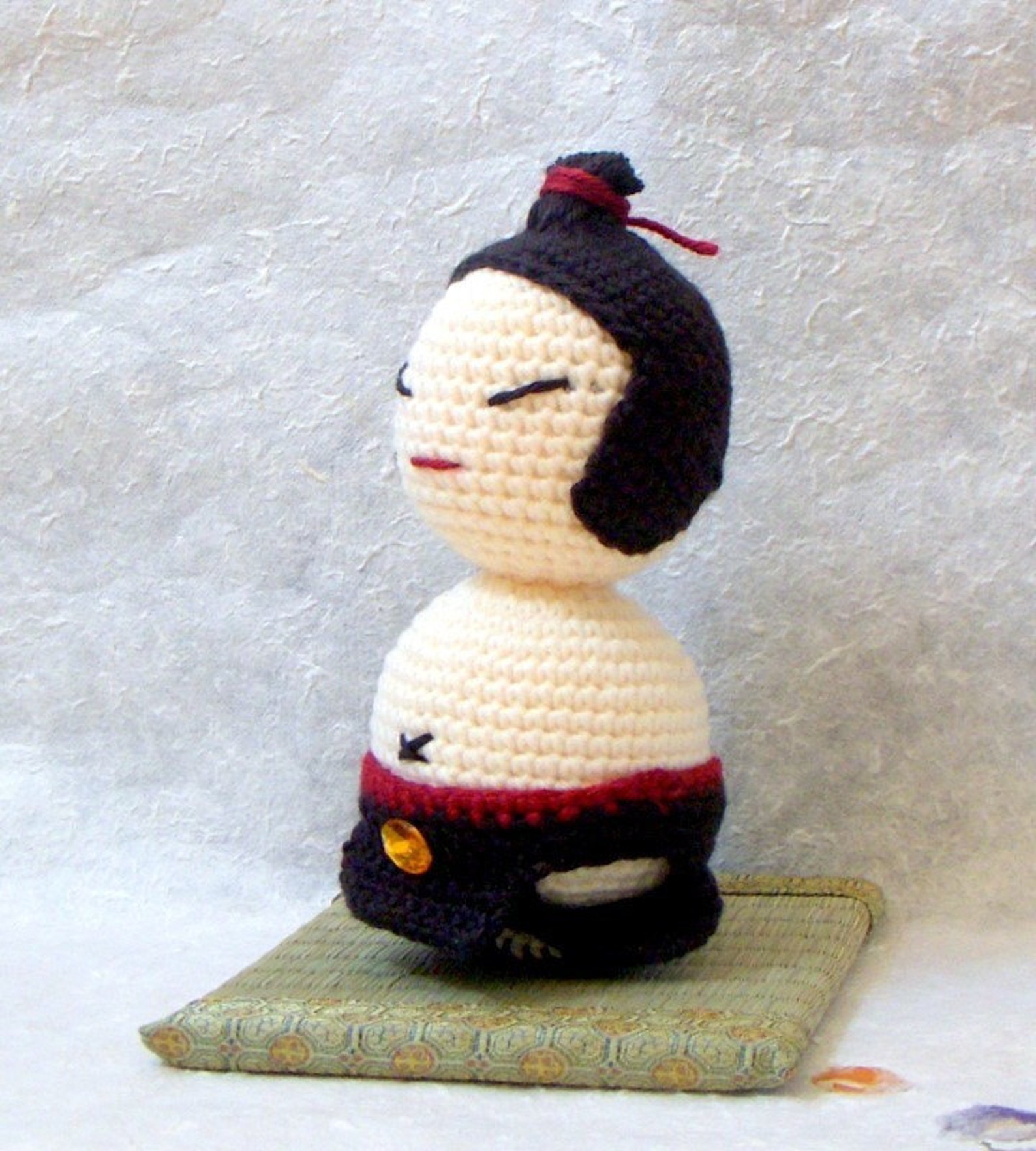 Amigurumi Kokeshi Pattern - Sumo Master - Crochet Kokeshi Doll Tutorial ...