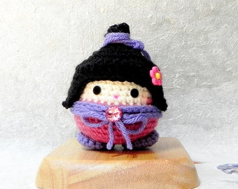 Pinku - Crochet Amigurumi kokeshi doll pattern / PDF