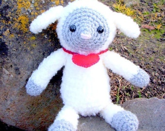 Crochet Amigurumi animal doll pattern - Sweet little lamb sheep