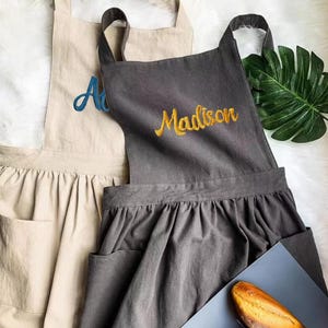 Embroidered Custom Apron Linen Embroidered Apron Personalized Apron Customized Apron Kitchen Apron Cooking Apron Mother&#39;s Gift Artist Apron