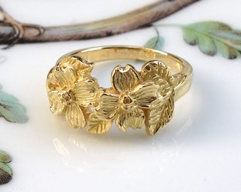 Dogwood Flowers 18k Gold Ring