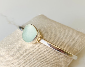 Seaglass & Sterling Silver Oval Bangle, 9ct Gold accents, Beach Jewellery, Oval Silver Bangle with Sea Glass and Gold
