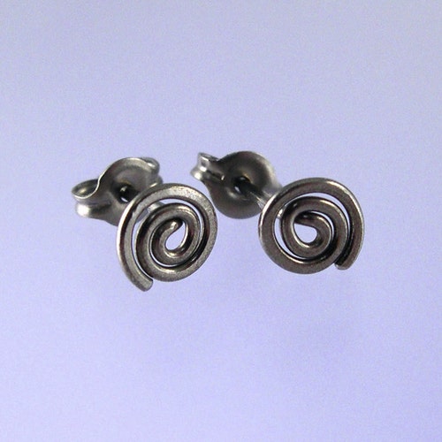 Tiny Niobium Stud Earrings Perfect for Super Sensitive Ears Etsy
