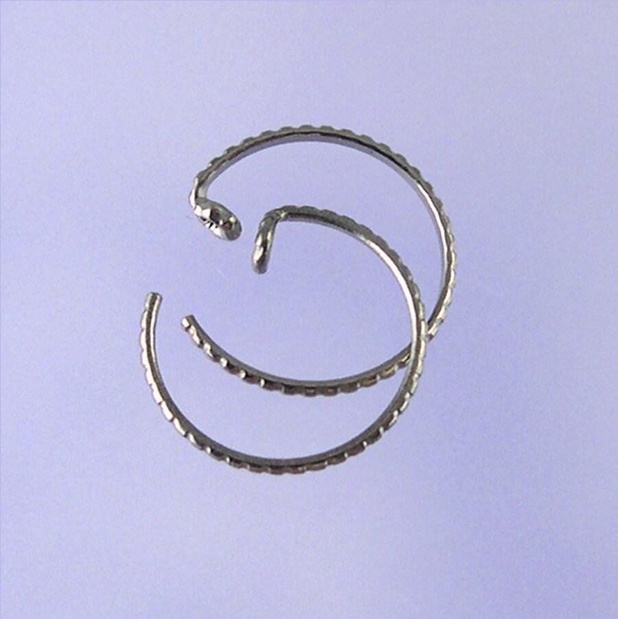 KISS4: Small patterned pseudo-sleeper niobium earrings