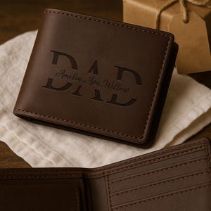 Cartera de cuero personalizada para hombre, cartera personalizada con nombres de niños, cartera de cuero para papá, cartera con monograma, regalo para el Día del Padre de los niños.