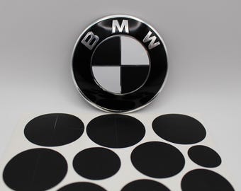 Adhesivo de vinilo con emblema en blanco y negro satinado mate para capó, maletero, volante y ruedas compatible con todos los BMW