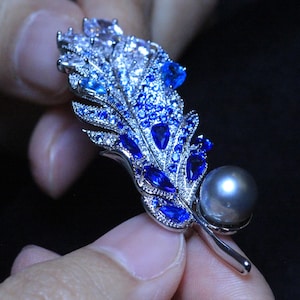 Tahitian Pearl Feather Brooch: Blue Zircon Convertible Necklace