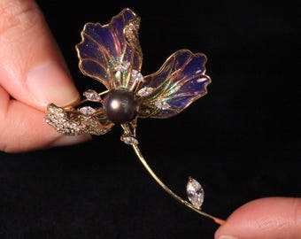 Tahitian Pearl Brooch: Floral Enamel Convertible Necklace