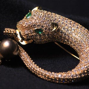 Leopard Brooch: Tahitian Pearl Convertible Necklace, Rhinestone Accent