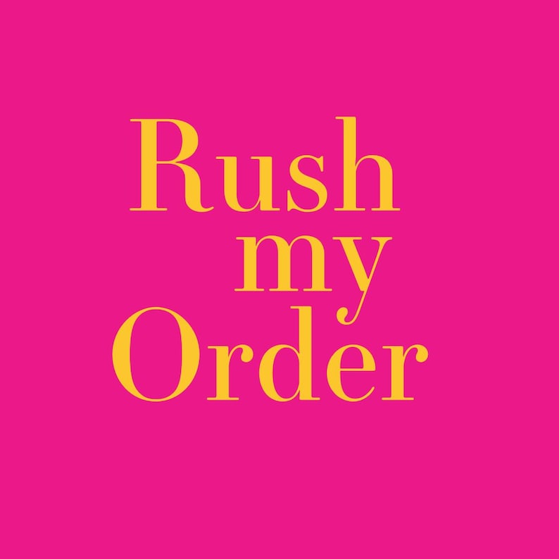 Może przedstawiać: Jasnor&oacute;żowe tło z napisem "Rush my Order" pogrubioną, ż&oacute;łtą czcionką. Tekst jest wyśrodkowany i zajmuje większość obrazu.