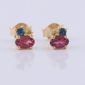 14k Solid Gold Cluster Gemstone Studs Earring, Natural Oval Pink Tourmaline / Blue Sapphire Studs Earring, Helix Earring