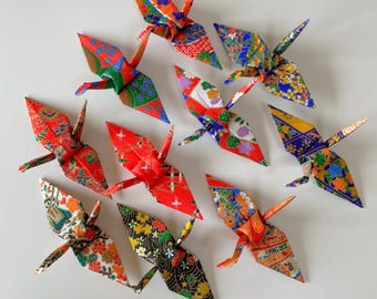 Gru origami piegate a mano – Carta Yuzen giapponese / Simbolo di pace per matrimoni, decorazioni e regali / Set da 10 / 20 / 30 / 50
