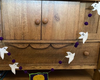 Halloween Adorable Ghost & Pumpkin garland, haunted tree, Spooky, creepy, mantle, door, stair rail,child friendly