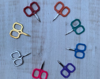 Little Gems scissors by Kelmscott Designs