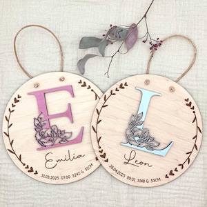 Targa in legno con nome per neonato – targhetta nascita personalizzata con rosa – regalo per nascita o battesimo – targhetta per porta cameretta