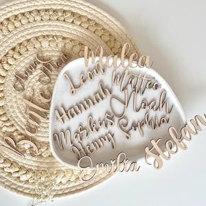 Place cards lettering name made of wood 3 mm Personalized table decoration wedding, baptism, birthday, Christmas, parties birch wood