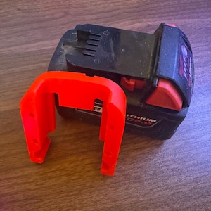 Milwaukee M18 Batteriehalter