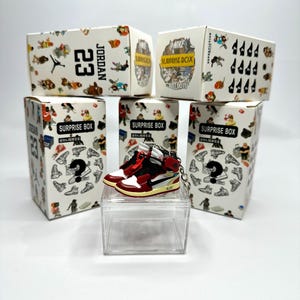 MiniSneakers MysteryBox - Gagnez votre propre mini-baskets ! Coffret surprise !