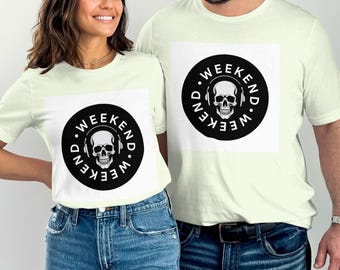 Skull Headphones Weekend T-Shirt, Graphic Tee, Cool Skull Design, Music Lover Tee, Casual Wear, Trendy Apparel, Unisex T-Shirt
