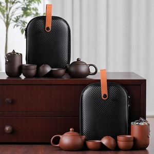 Juego de té japonés portátil: tetera y tazas de cerámica hechas a mano con estuche de transporte, juego de viaje zen minimalista para amantes del té y para regalar.