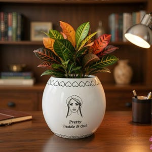 Woman Face Planter STL File | Modern Heart Border 3D Printer Design (Digital Download)