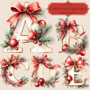 Puede incluir: Ilustración en acuarela de las letras del alfabeto navideño A, B, C, D y E, adornadas con lazos rojos, adornos y ramitas de hoja perenne. Las letras son blancas con ribetes dorados. La imagen incluye el texto "26 PNG Christmas Alphabet clipart bundle."