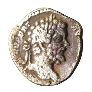 Septimius Severus ADVENTVS handgeslagen AR denarius Romeinse rijk 196-197 n.Chr. Museumreproductie zilveren munt