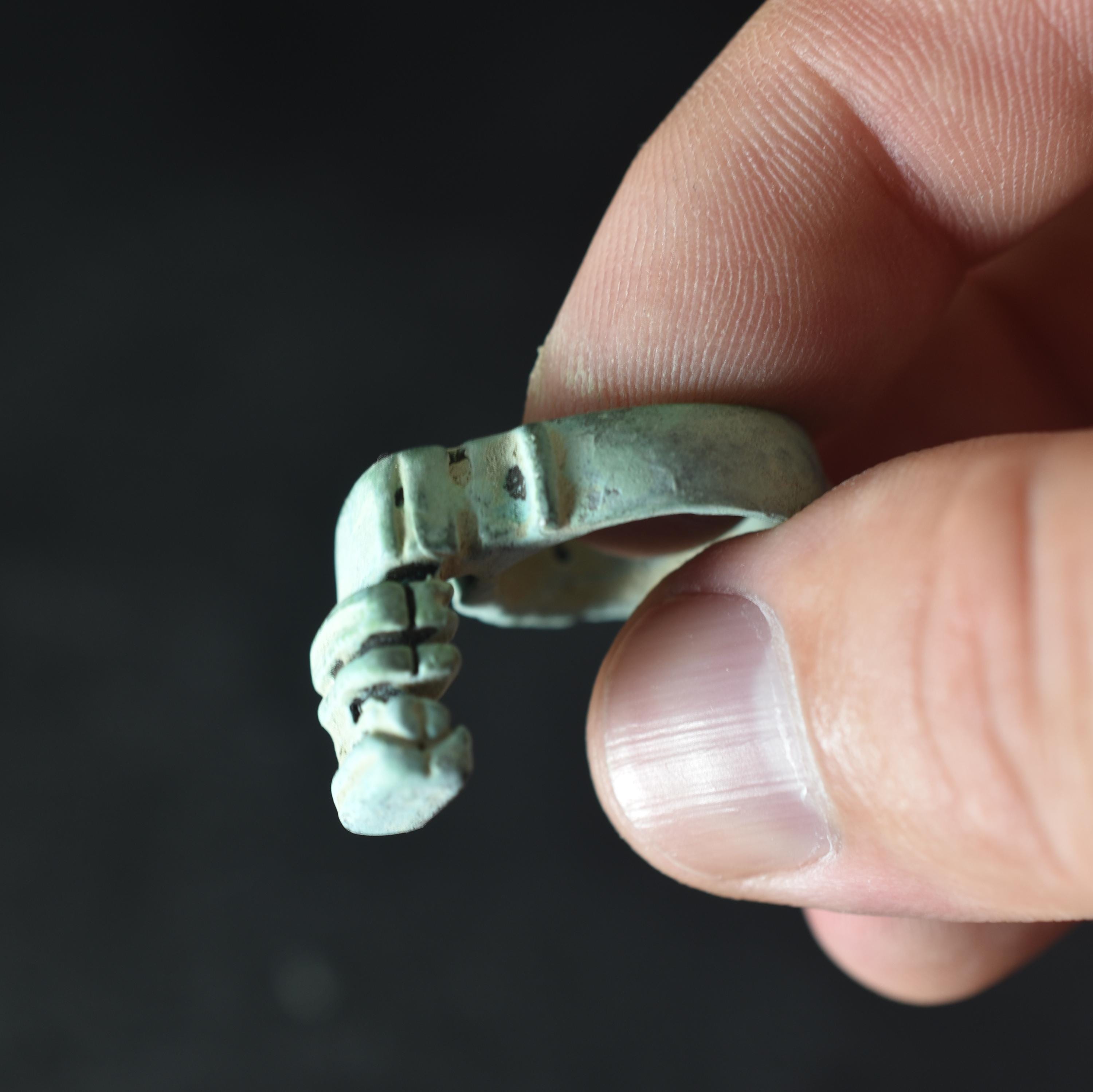 Ancient Roman Key Bronze Key Rings SUPER QUALITY ANCIENT ROMAN BRONZE RING  KEY 2ND CENTURY AD 017