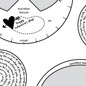 K&ouml;nnte beinhalten: Ein schwarz-wei&szlig;es druckbares Diagramm mit einem Herz- und Pfeil-Design. Das Diagramm ist mit "Nordhorizont" und "S&uuml;dhhorizont" beschriftet. Der Text "Frohen Valentinstag!" ist in Kursivschrift geschrieben.