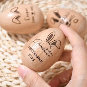 Oeuf de Pâques shaker en bois personnalisé, Oeuf shaker musical de Pâques, premier cadeau de Pâques, hochet de Pâques pour bébé, souvenir déco de Pâques, cadeau pour bébé