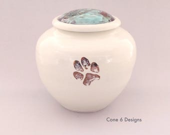 Porcelain Dog Paw Urn with Tree Lid