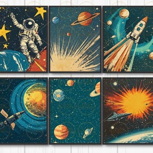 Könnte beinhalten: Set aus sechs Kunstdrucken im Vintage-Stil zum Thema Weltraum. Jeder Druck zeigt Planeten, Raketen, Astronauten und Raumschiffe vor einem dunkelblauen und orangefarbenen Sternenhintergrund. Das Kunstwerk hat eine Retro-Ästhetik.