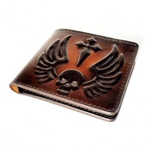 Cartera de cuero con calavera, cartera de motociclista hecha a mano, cartera gótica para hombre, cartera plegable de cuero marrón, regalo para él
