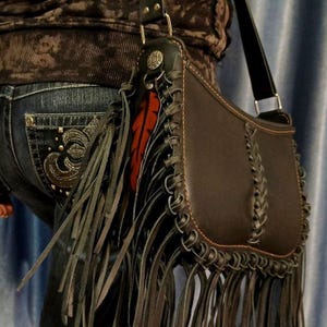 Handgefertigt • Boho-Stil • Echtes Leder | Ledertasche im Boho-Stil | Tasche aus geprägtem Leder