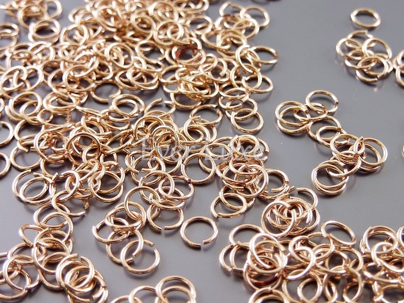 10 grams 24 gauge 4mm jump rings, small brass jump rings in shiny rose gold B005BRG-244 