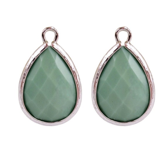 2 pcs Sage Green jade synthetic stone pendants in silver gemstones jewellery supplies 5069R SG