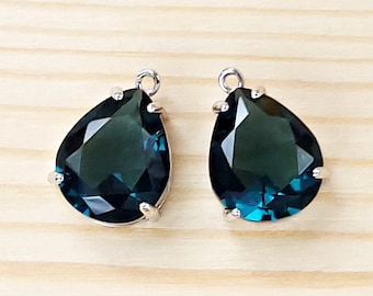 2 pieces Dark Slate Blue Super Quality faceted teardrop glass charms in brass setting, wedding / bridal holiday DIY jewelry P5067R-DSTB