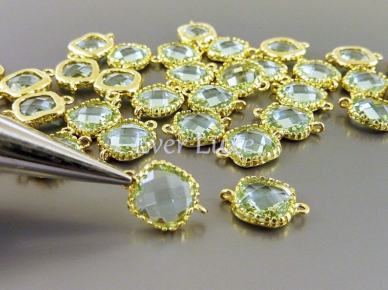 15/% SALE 2 prasiolite green color square glass connectors jewelry supplies 5055G-PR glass beads stones