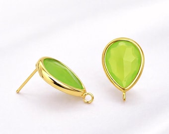 13mm x 10mm Apple Green Teardrop pear shape Earrings Glass Gold or Silver Bulk