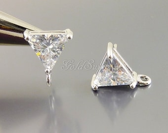 2 pcs / 1 pair Cubic Zirconia triangle earrings in silver setting, clear CZ post earrings, bridesmaid / bridal earrings E5138R-CL