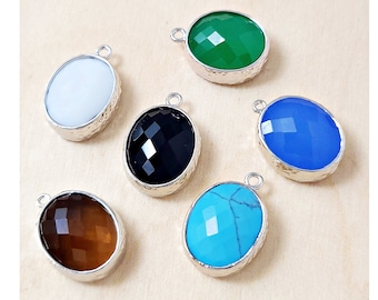 Choose Color 2 pieces faceted oval glass in hammered bezel setting for jewelry making / charm supplies 5074R