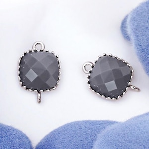 Opaque Gray Faceted Glass Connector: 10mm Square Crystal Links